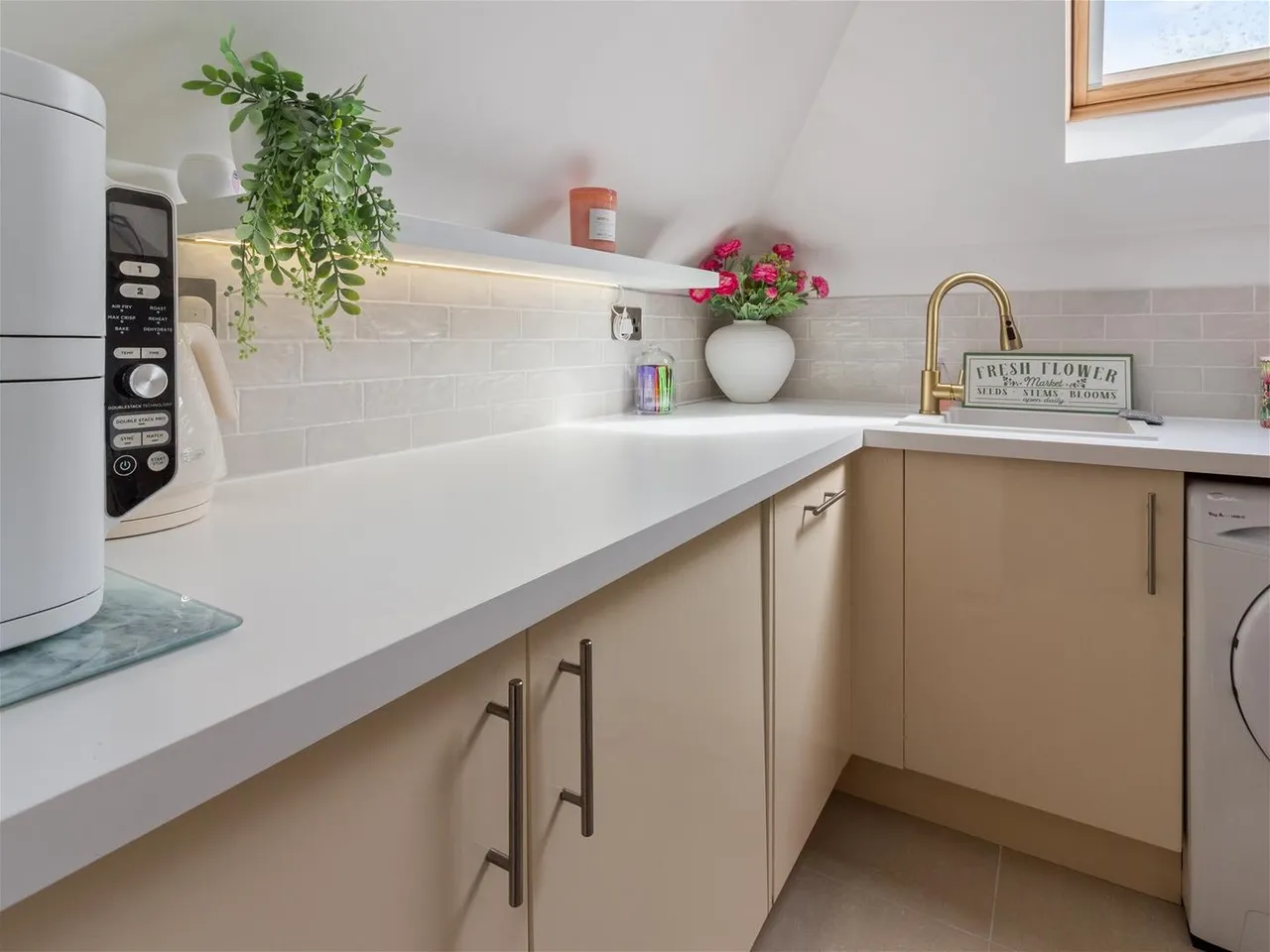 Marine House, 44 Wallace Avenue, Worthing, photo 20