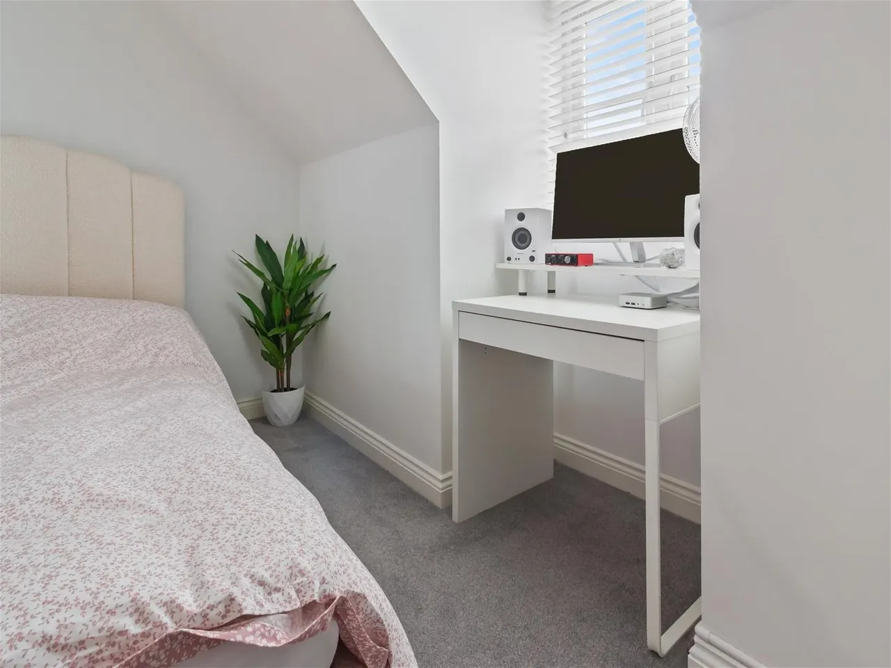 Marine House, 44 Wallace Avenue, Worthing, photo 17