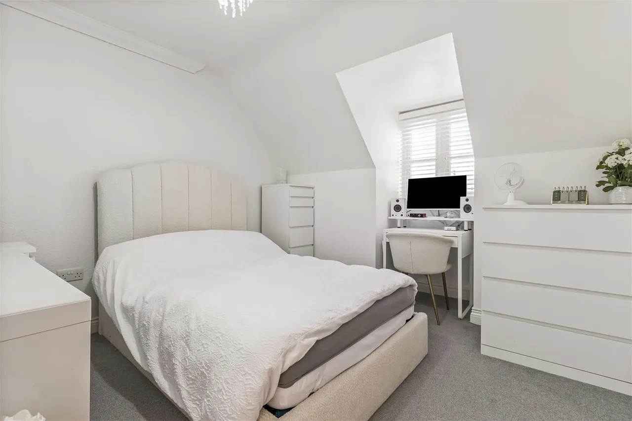 Marine House, 44 Wallace Avenue, Worthing, photo 8