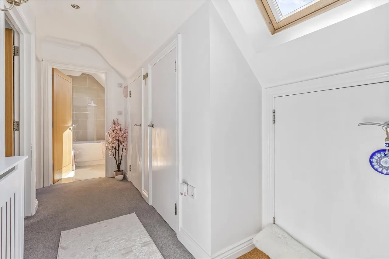 Marine House, 44 Wallace Avenue, Worthing, photo 11