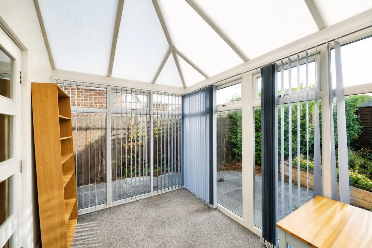 Robin Royd Lane, Mirfield, West Yorkshire, WF14, photo 21
