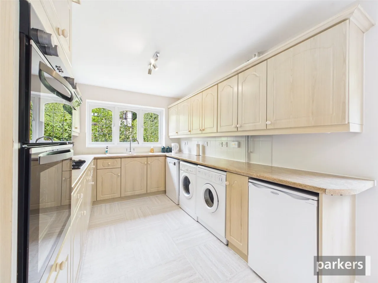Uffcott Close, Lower Earley, RG6, photo 4