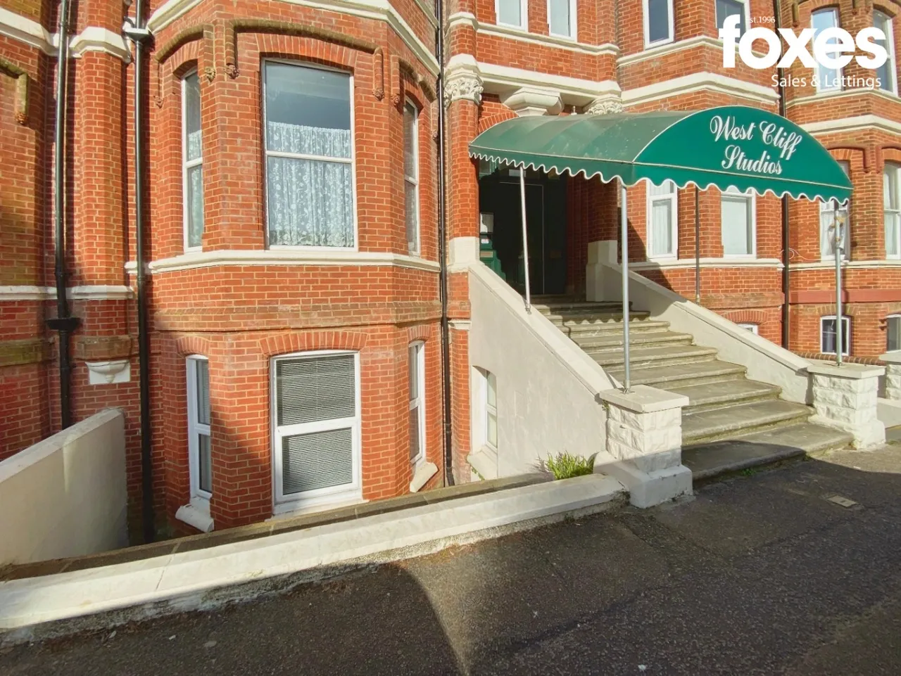 West Cliff Studios, 9 Durley Gardens, Bournemouth, Dorset, BH2 5HU, photo 2