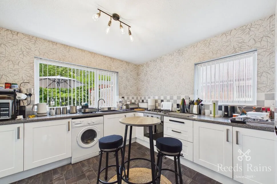 Burwood Drive, Ribbleton, Lancashire, PR2, photo 5