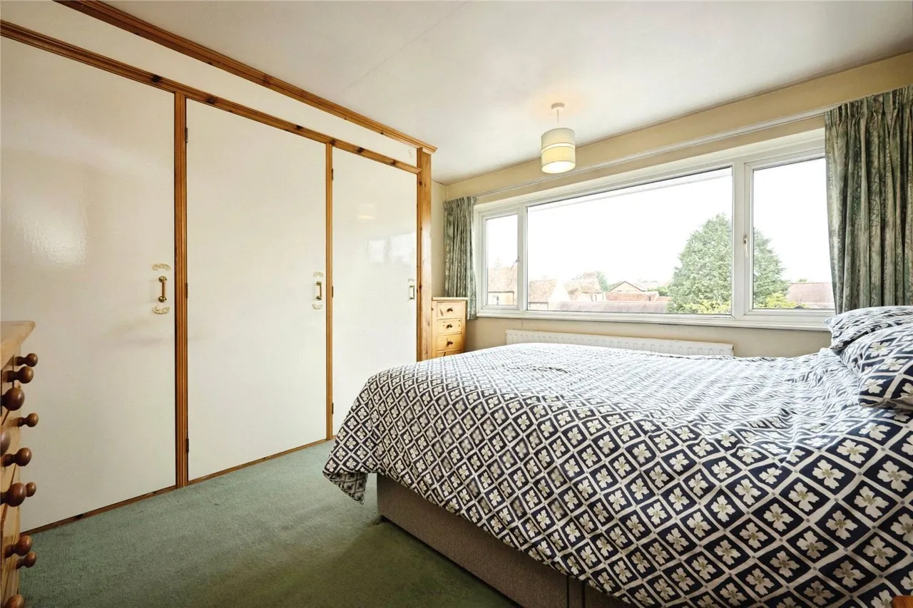White Horse Close, LEIGHTON BUZZARD, Bedfordshire, LU7, photo 12