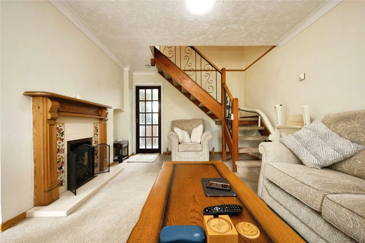 White Horse Close, LEIGHTON BUZZARD, Bedfordshire, LU7, photo 9