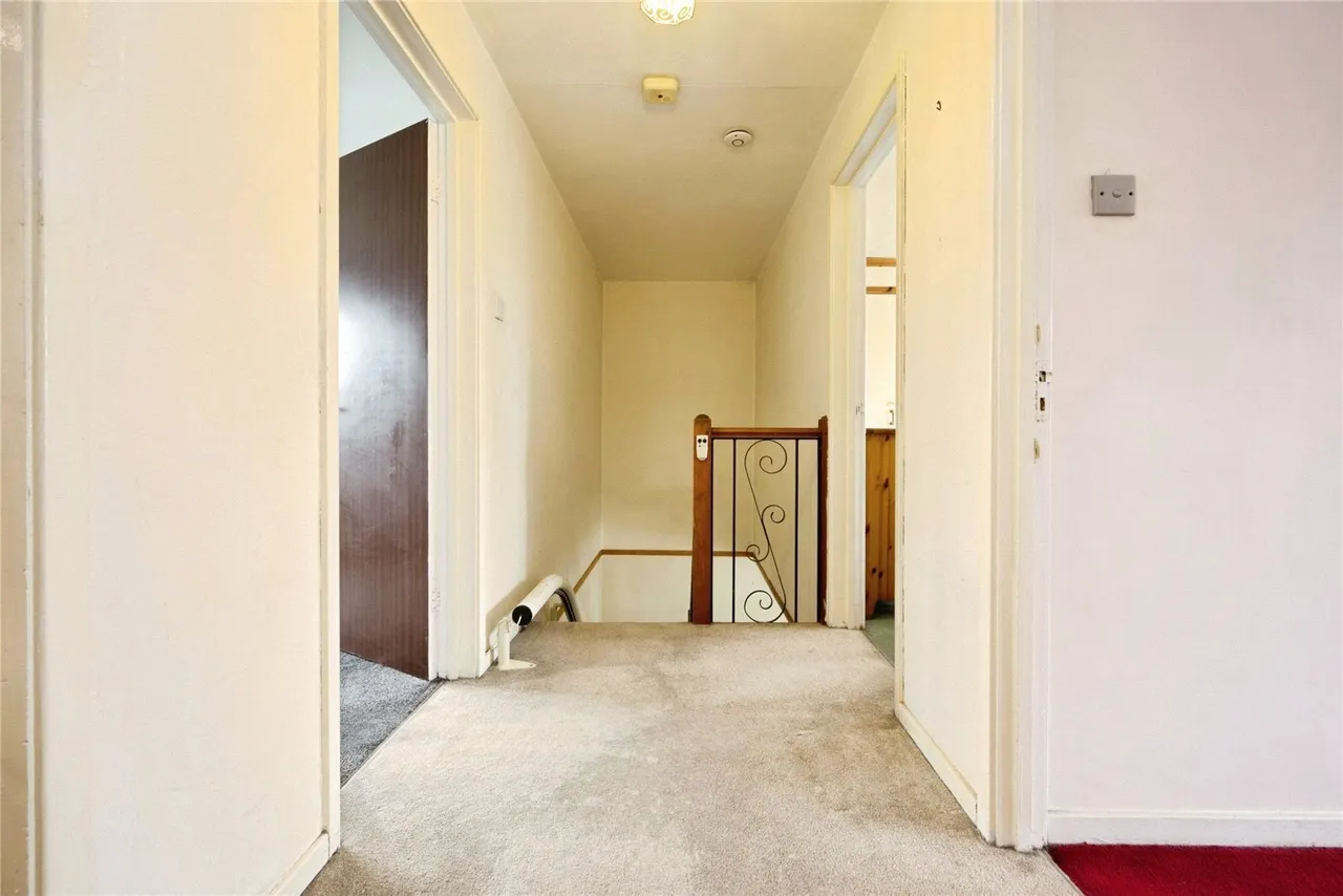 White Horse Close, LEIGHTON BUZZARD, Bedfordshire, LU7, photo 11