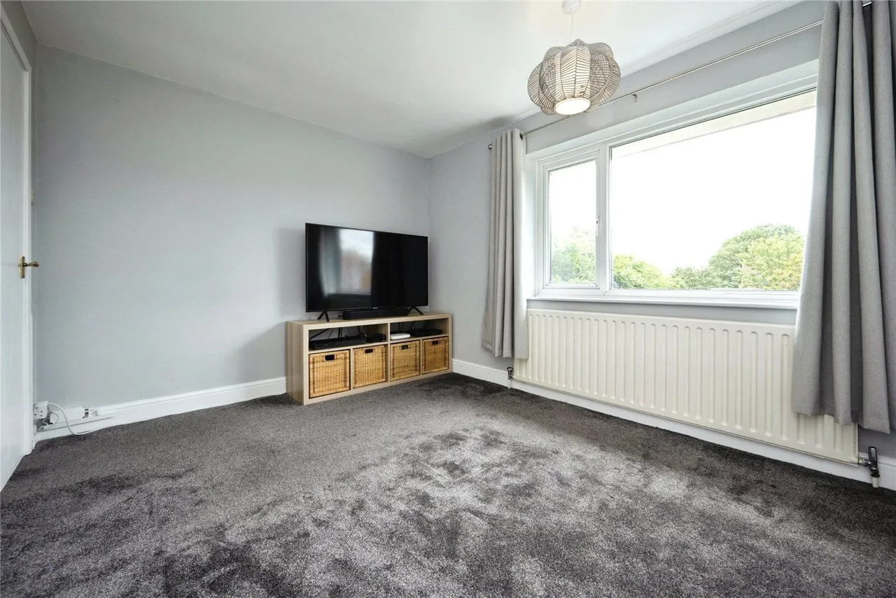 White Horse Close, LEIGHTON BUZZARD, Bedfordshire, LU7, photo 15