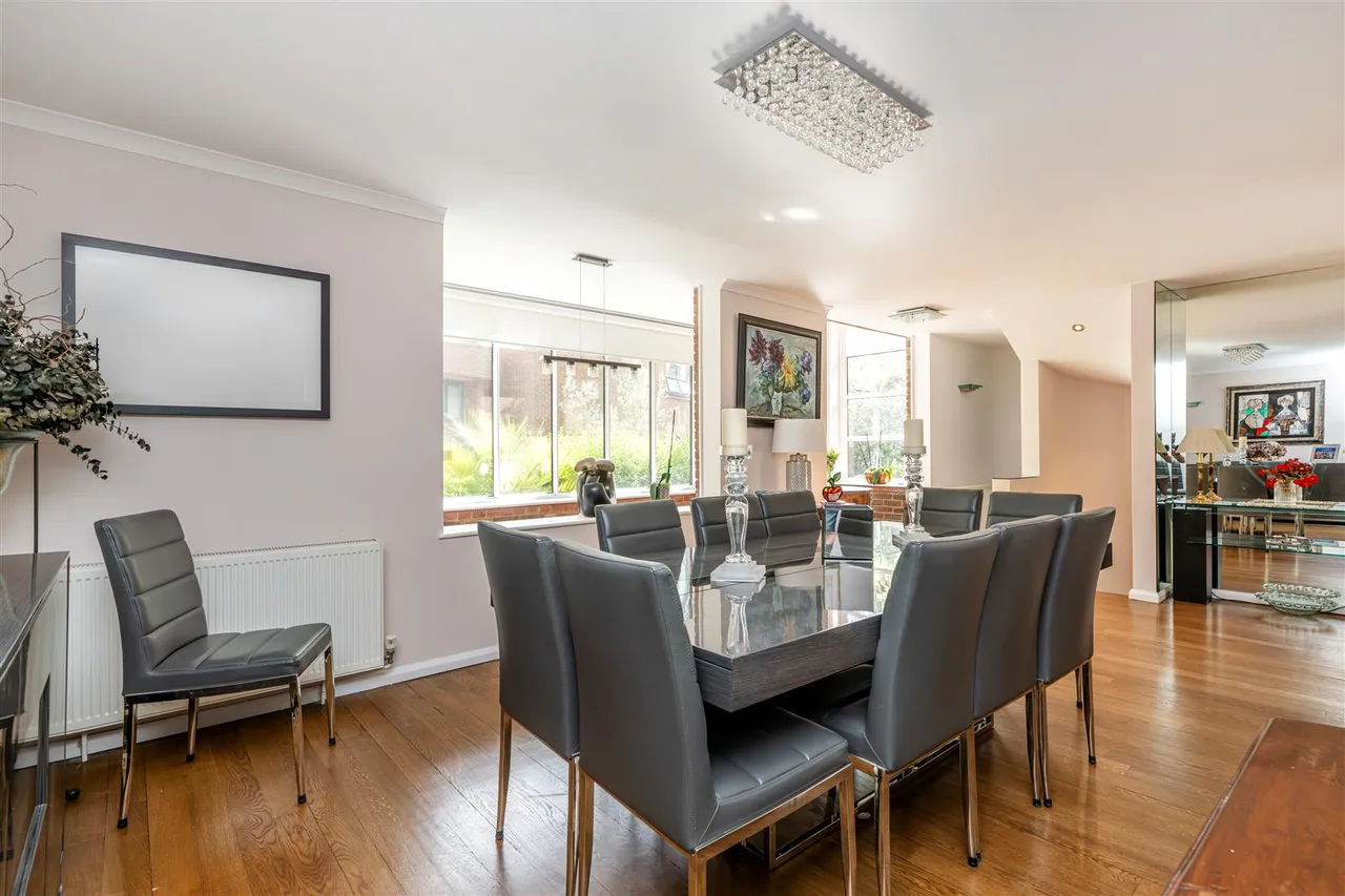 Birchwood Drive, Hampstead, London, NW3 7NB, photo 5
