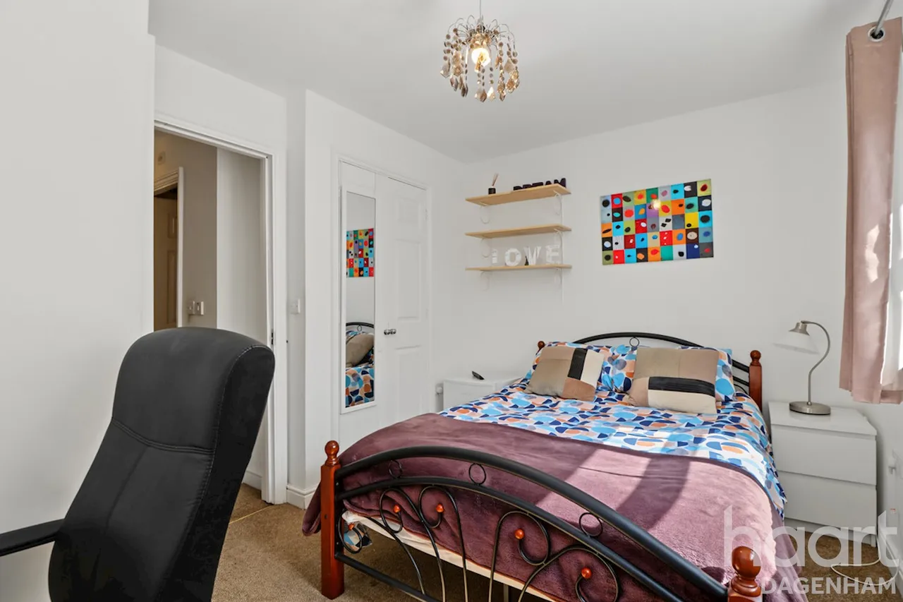 Seagull Close, Barking, IG11, photo 19