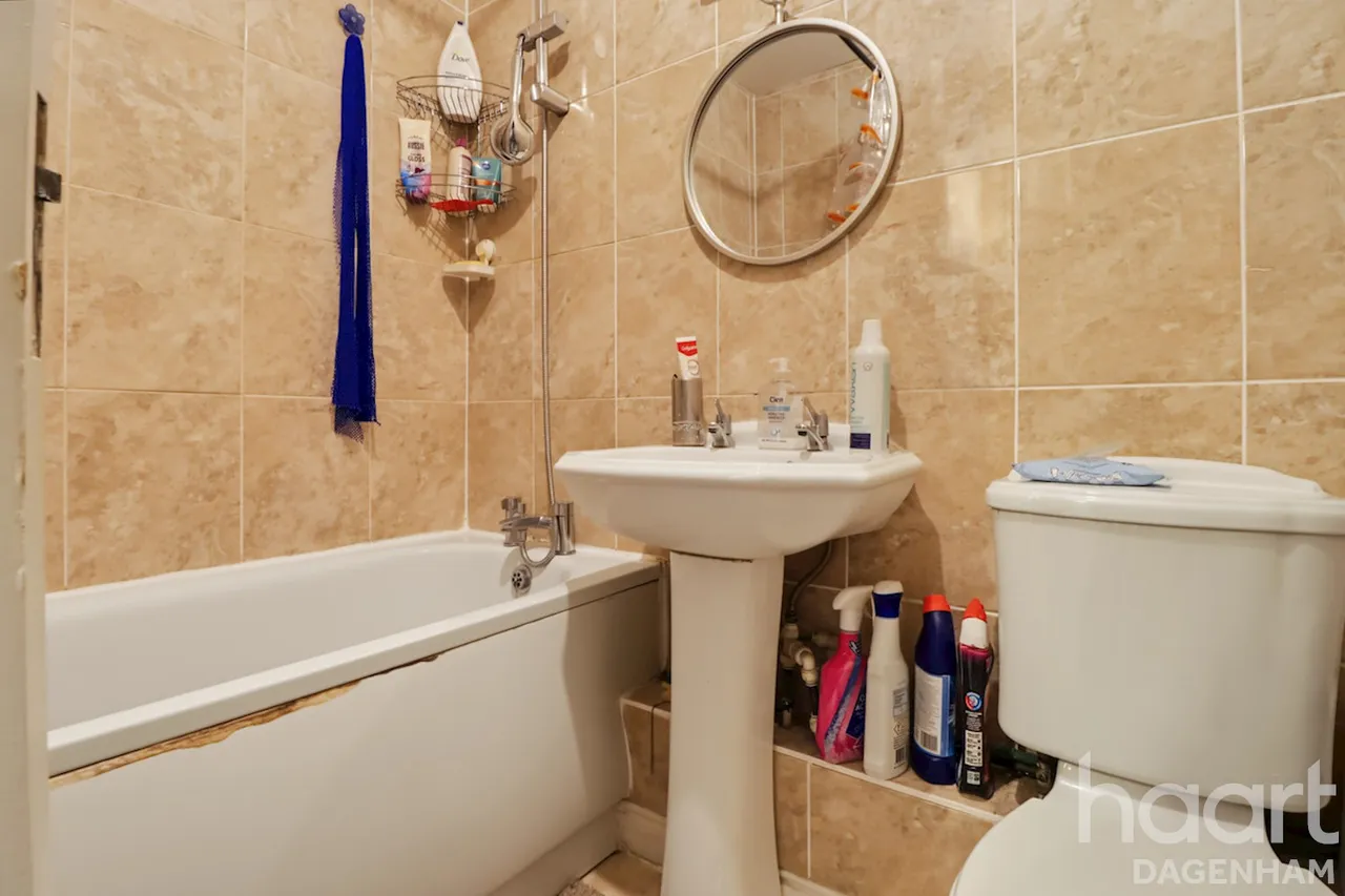 Seagull Close, Barking, IG11, photo 20
