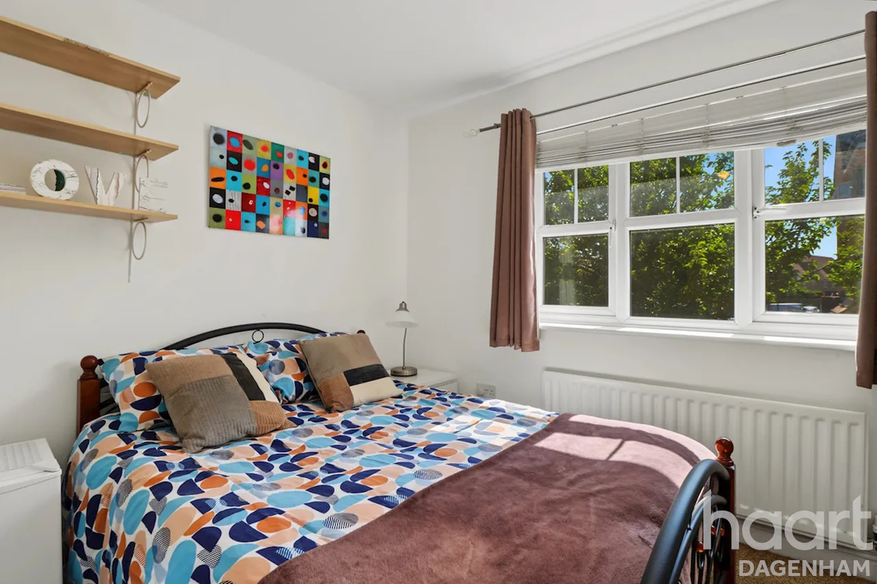 Seagull Close, Barking, IG11, photo 18