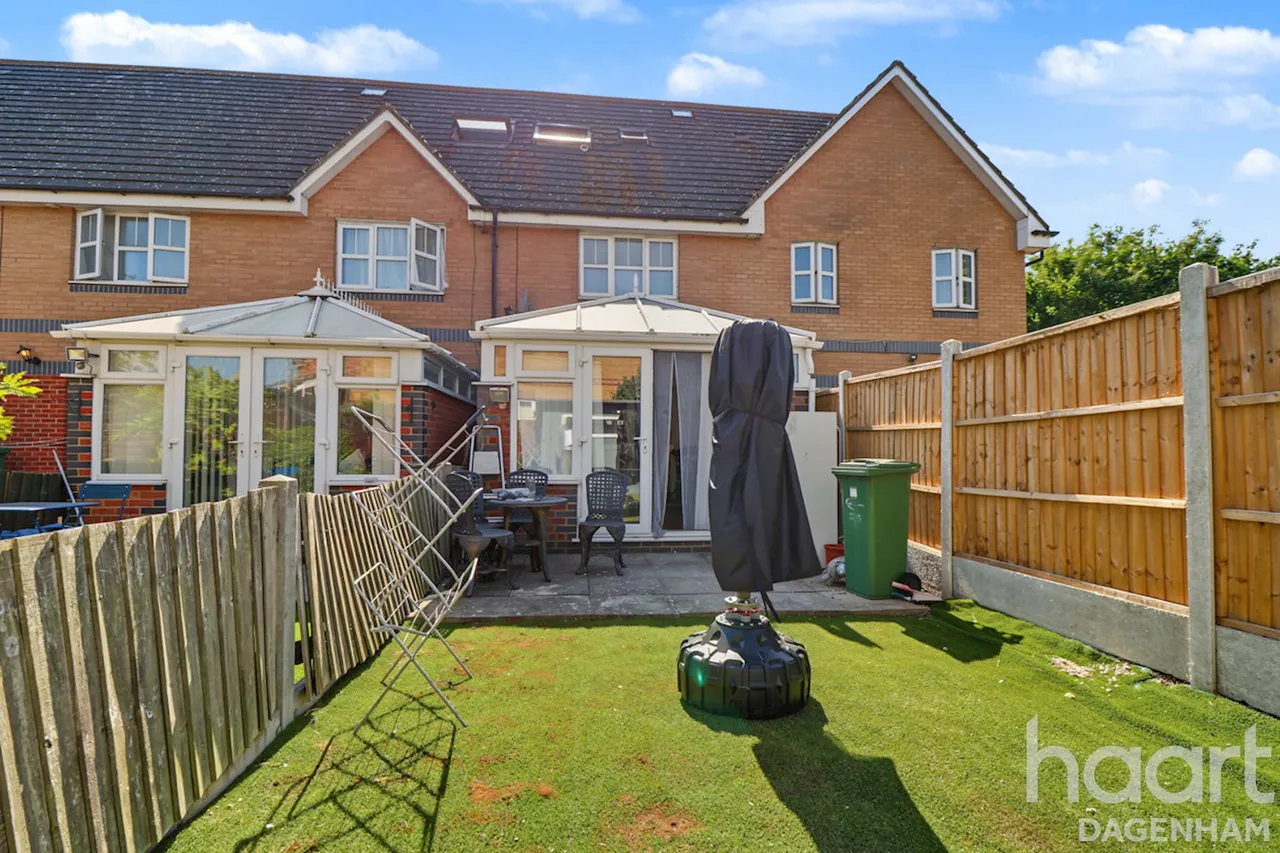 Seagull Close, Barking, IG11, photo 13
