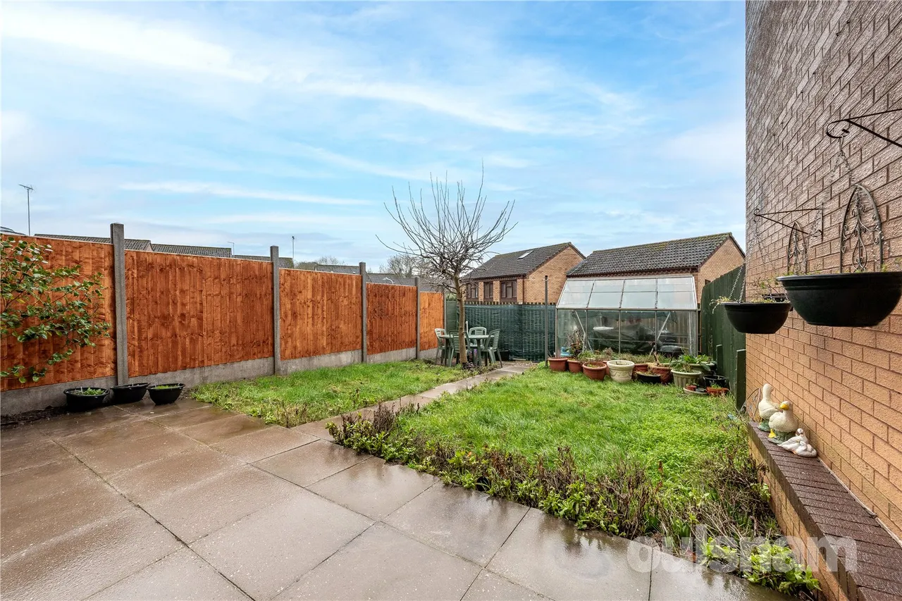 Cedar Road, Redditch, Worcestershire, B97 6HN, photo 4