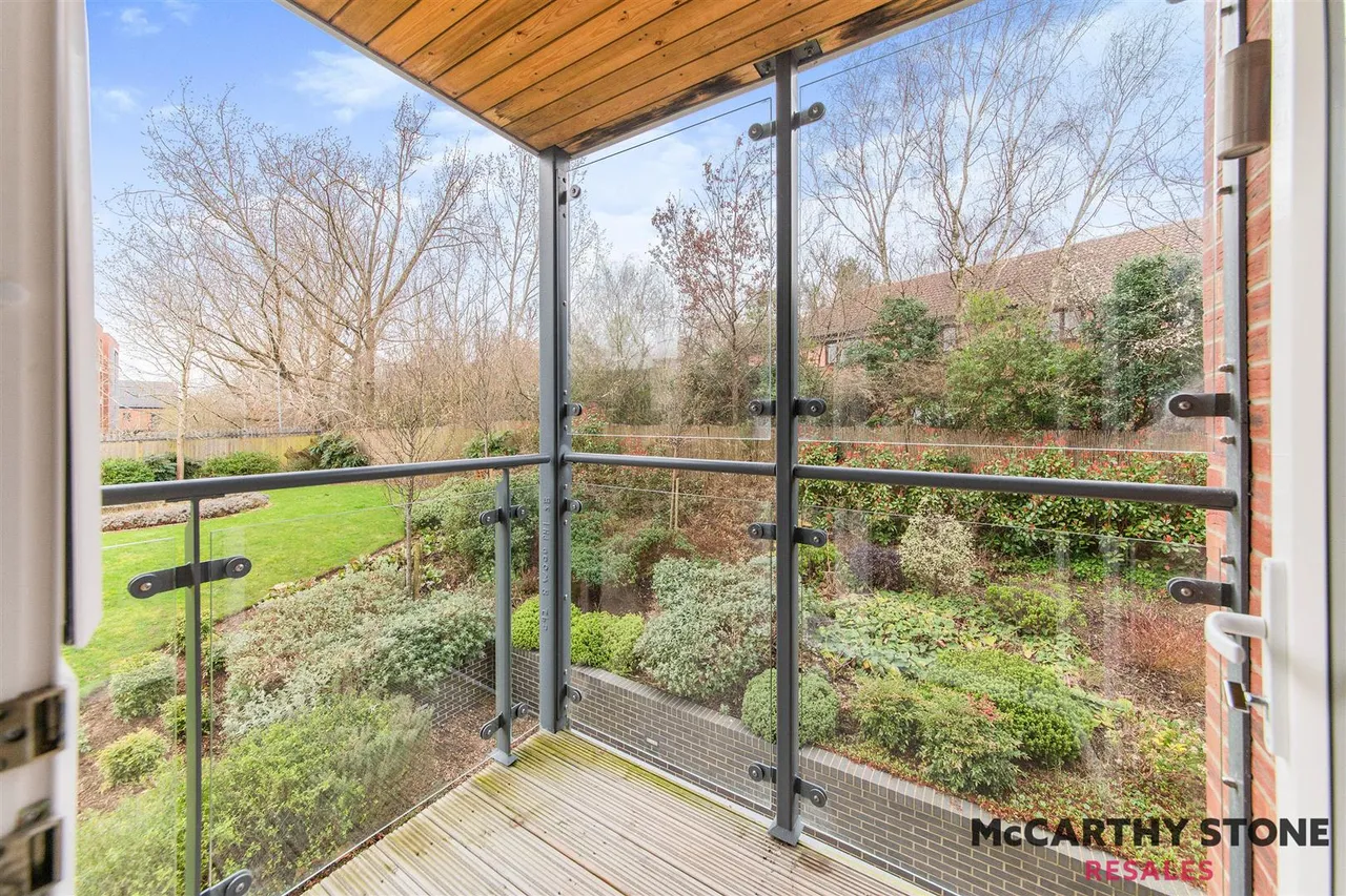 Studio Way, Borehamwood, WD6, photo 4