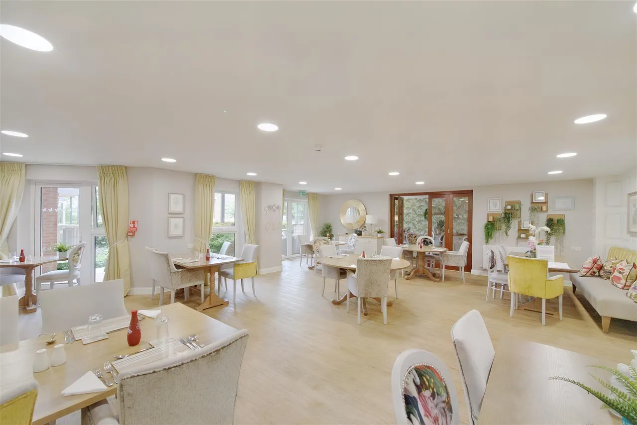 Studio Way, Borehamwood, WD6, photo 11