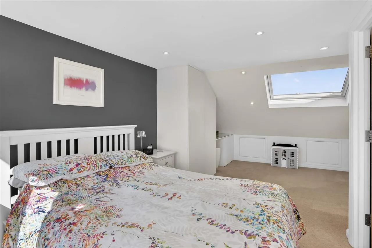 Fieldsend Road, Cheam, SM3 8PA, photo 27