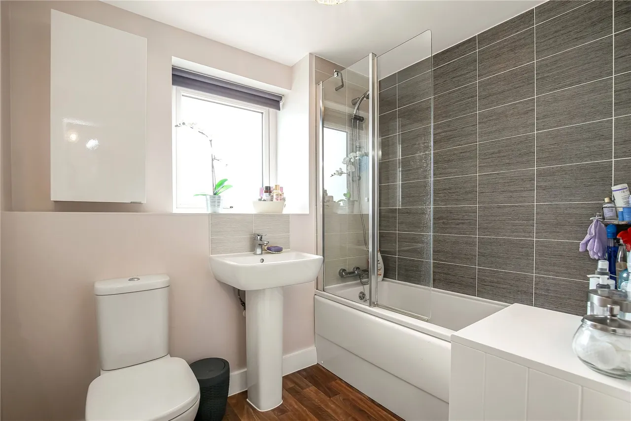 Davies Road, Longhedge, Wiltshire, SP4 6SF, photo 6