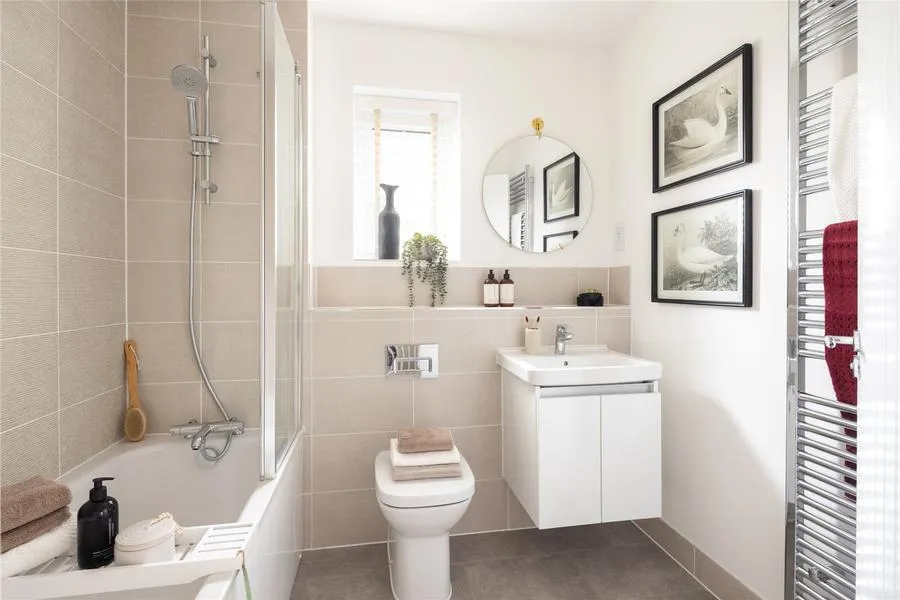 Off Worting Road, Basingstoke, RG23, photo 13