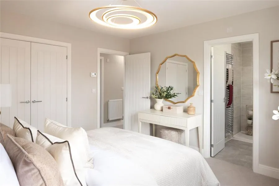 Off Worting Road, Basingstoke, RG23, photo 8