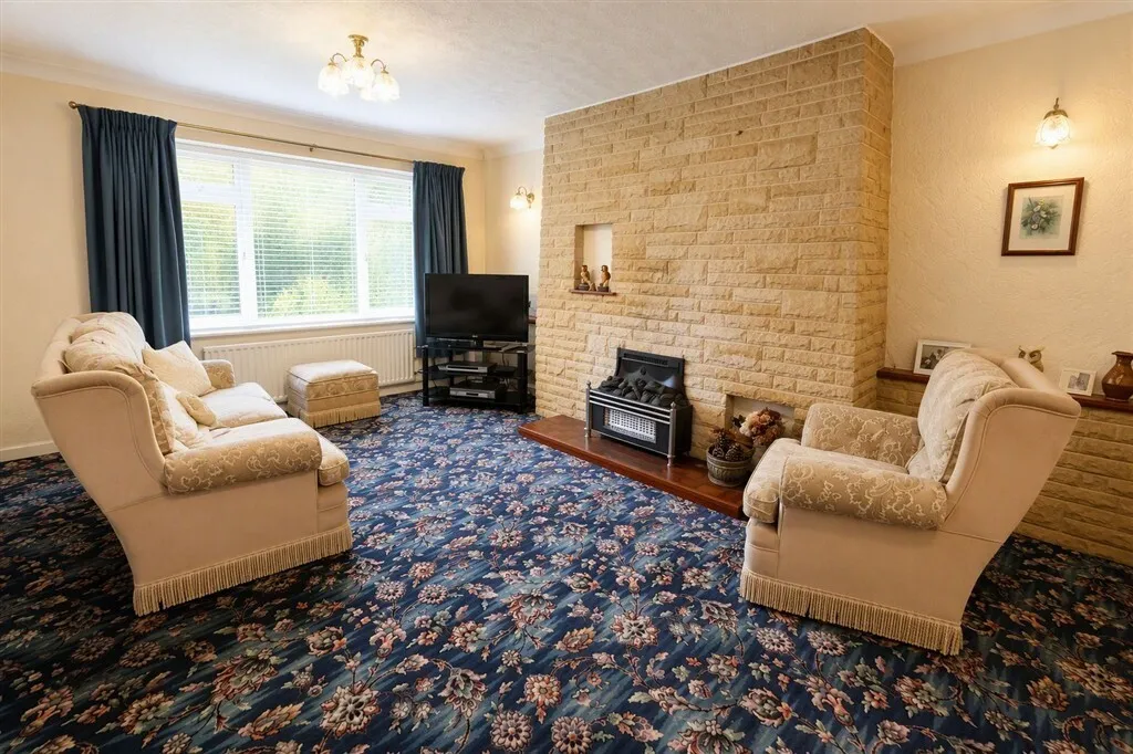Low Road East, Warmsworth, DONCASTER, photo 10