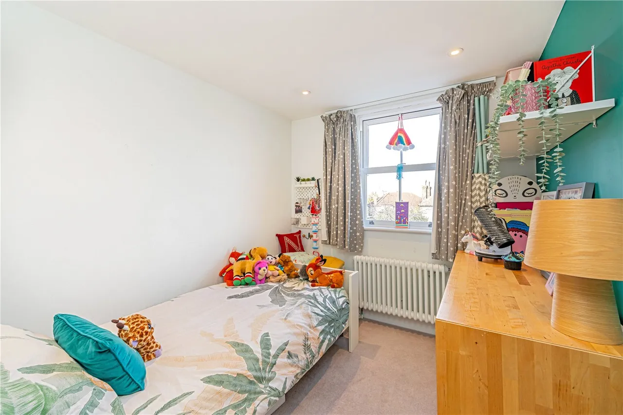 Fulwell Road, Teddington, TW11 0RQ, photo 7