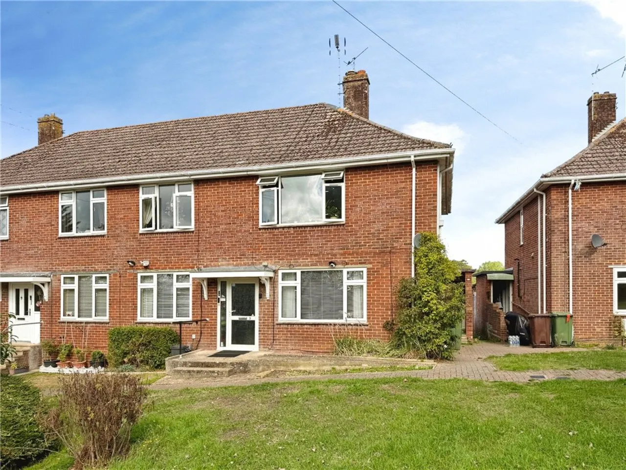 2 bed flat for sale, Nightingale Close, Romsey, SO51