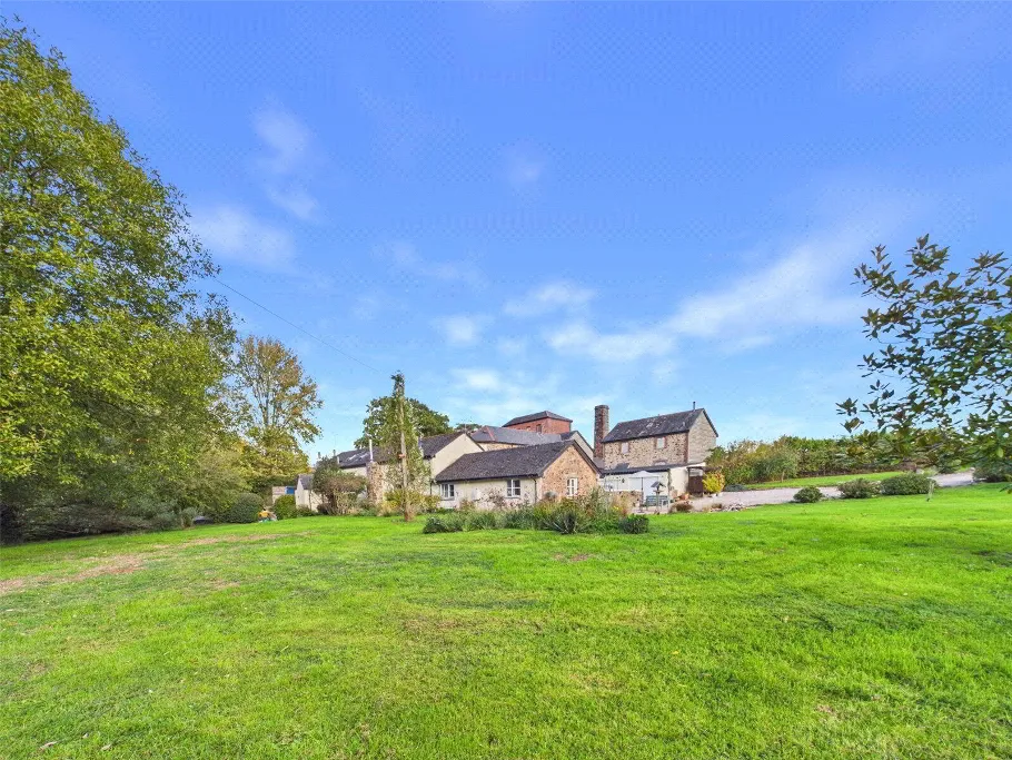 North Tawton, EX20, photo 24