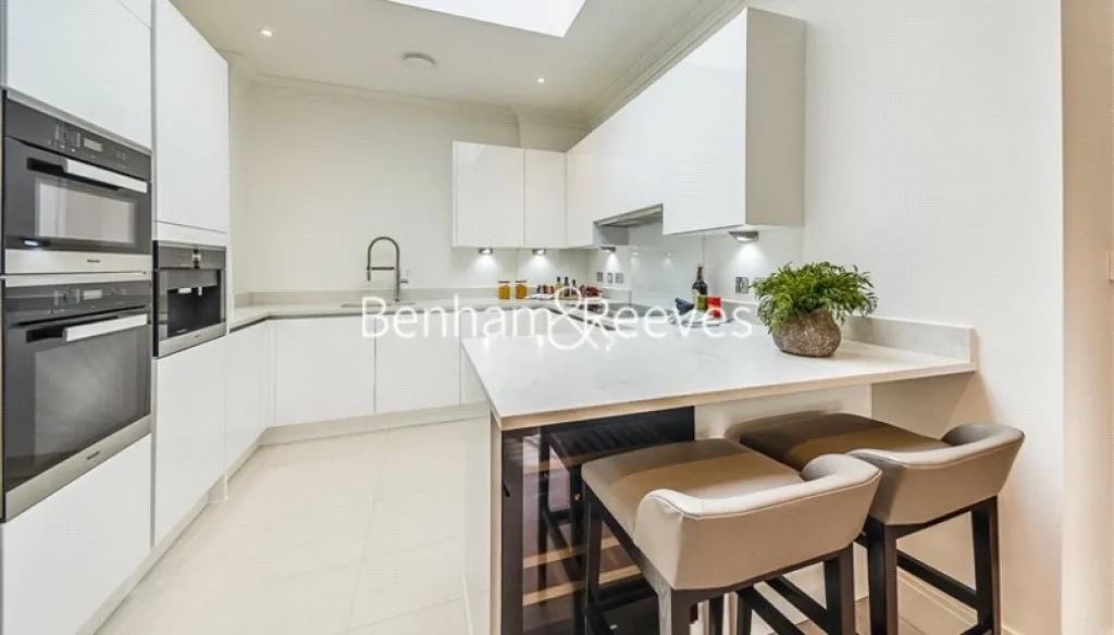 2 bed flat to rent, Rainville Road, Fulham, W6