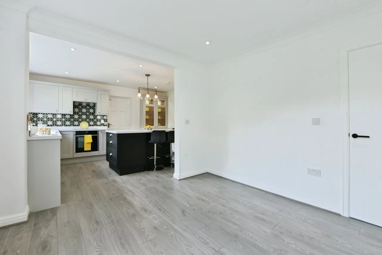 Chatsworth Road, High Lane, Stockport, Greater Manchester, SK6, photo 6