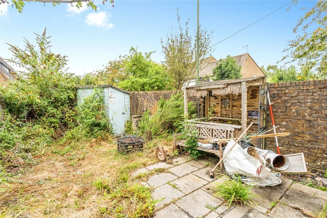 Winterbourne Road, Chichester, PO19, photo 4