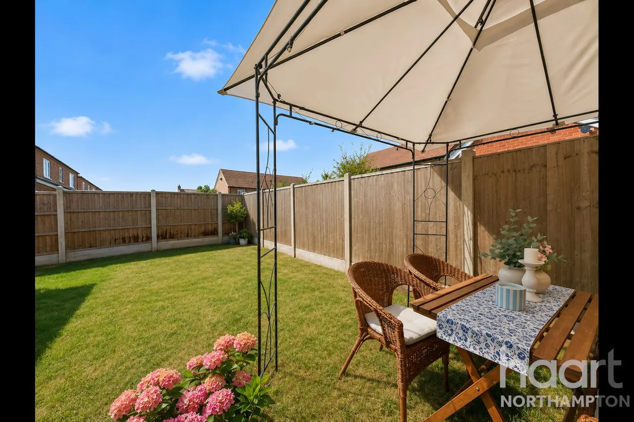 Upton Hall Crescent, Northampton, NN5, photo 19