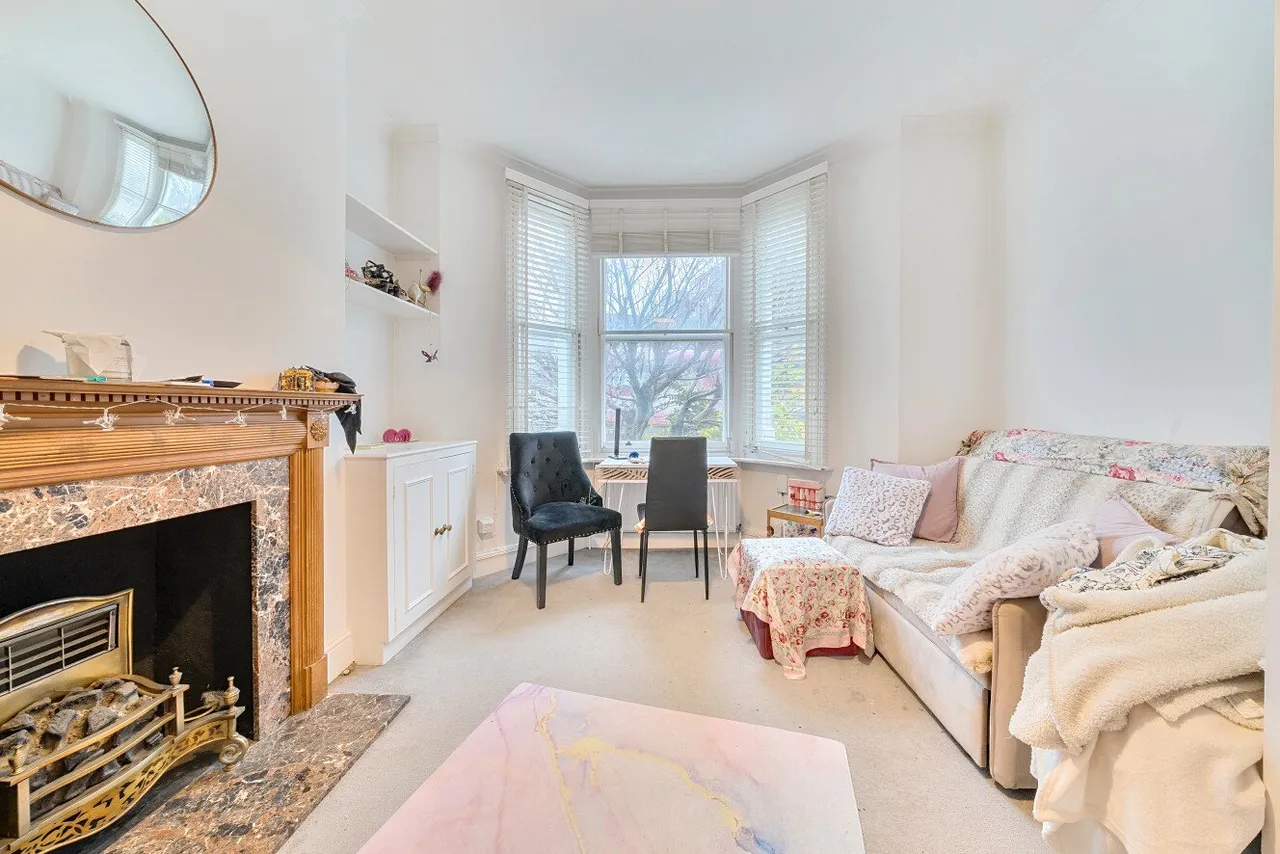 Queenstown Road, Battersea, London, SW8, photo 9