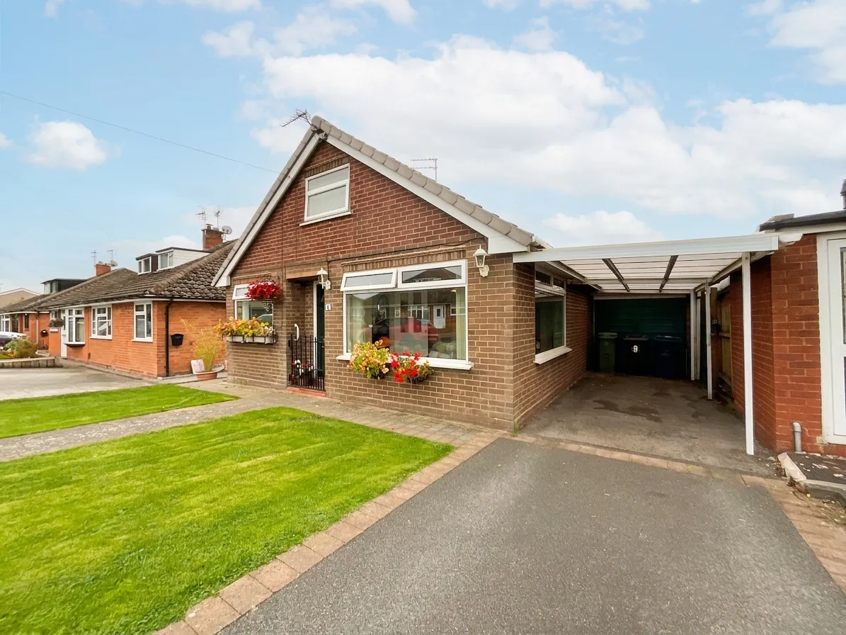 3 bed house for sale, Shelmore Close, Stafford, ST16