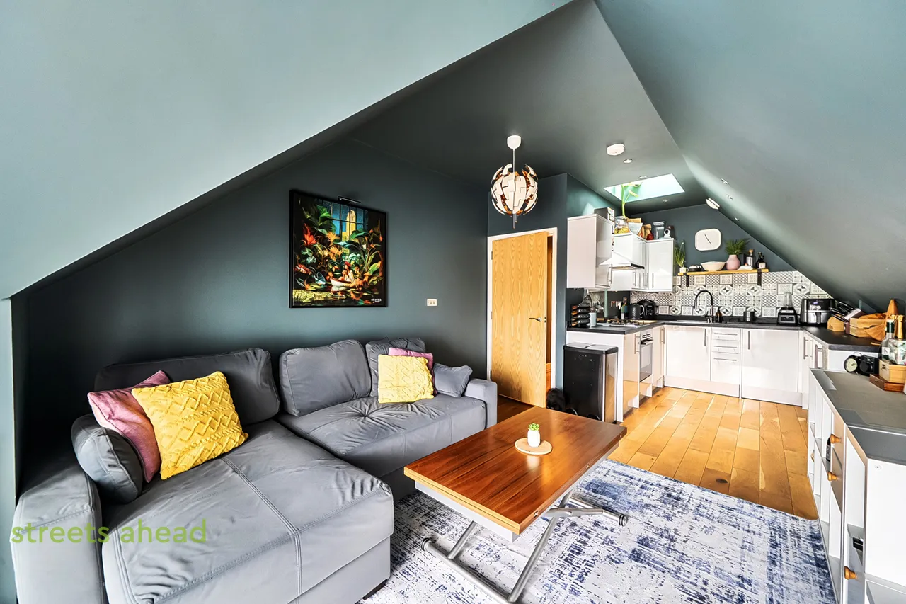 1 bed flat for sale, Bishops Road, Croydon, CR0