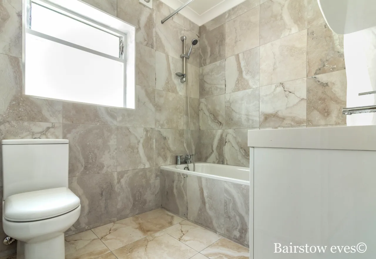 Poynter Road, Enfield, EN1, photo 6