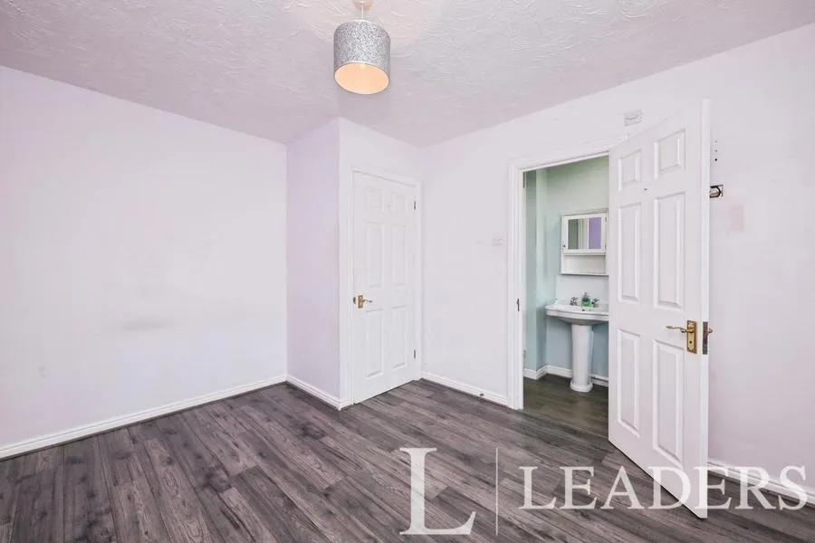 Victoria Gate, Harlow, CM17, photo 14