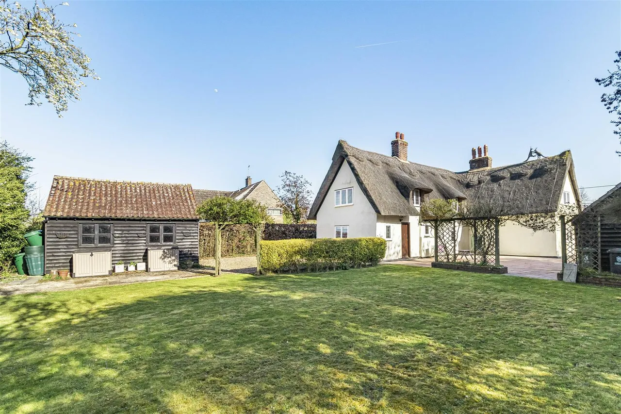 Burton End, West Wickham, CB21, photo 16
