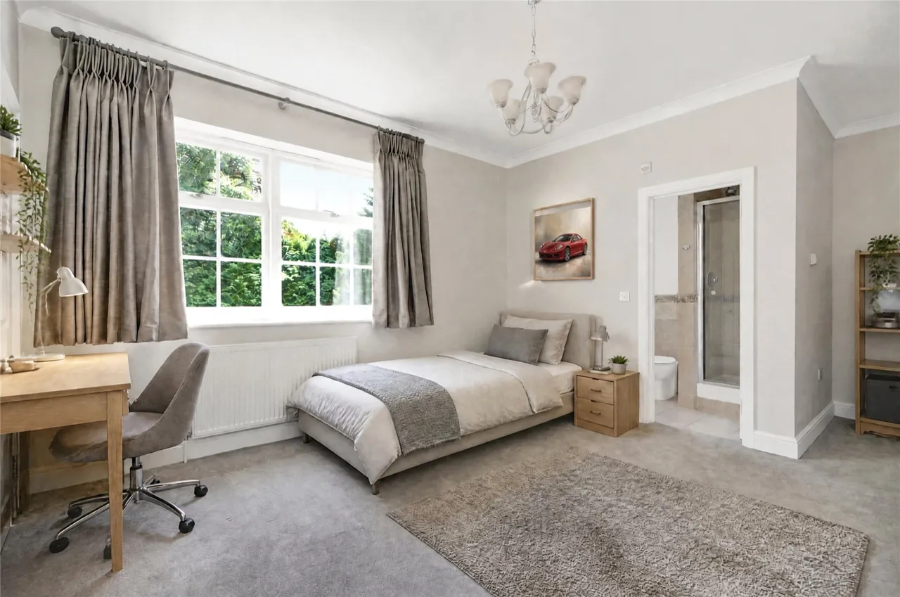 Cavendish Road, Weybridge, KT13, photo 13