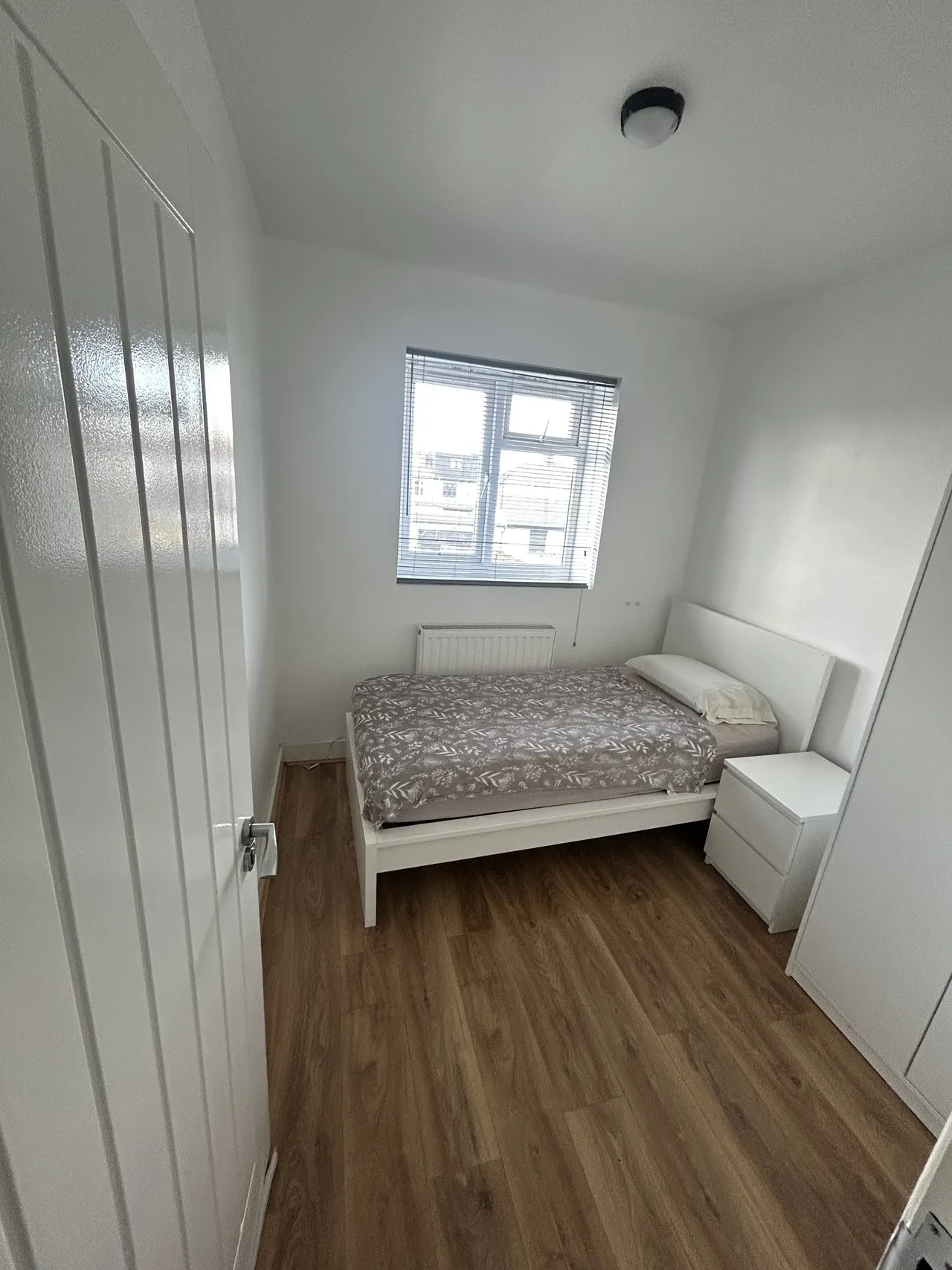 1 bed property to rent, Castleview Gardens, IG1