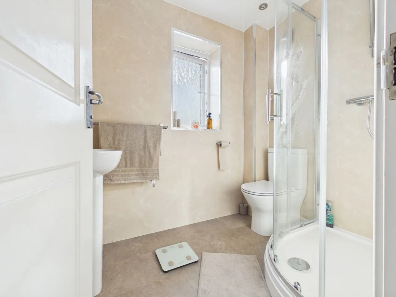 Hare Hill Road, Hyde, SK14, photo 14