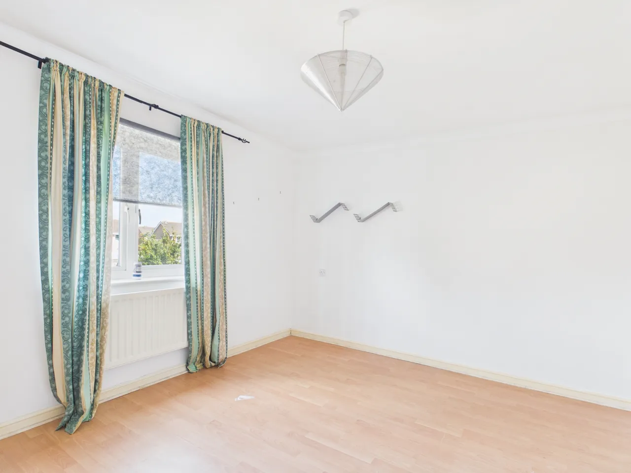 Viscount Square, Bridgwater, TA6, photo 7
