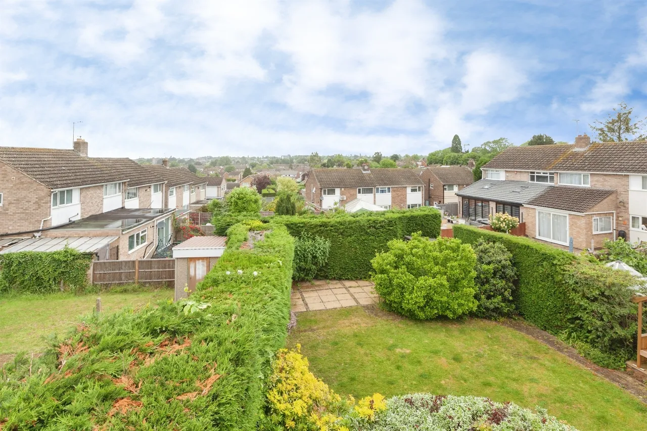 Marston Close, Oadby, LE2, photo 22