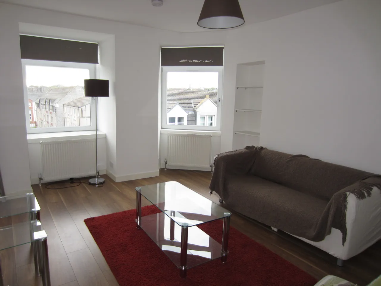 Fraser Place, Top Floor Whole, AB25, photo 2