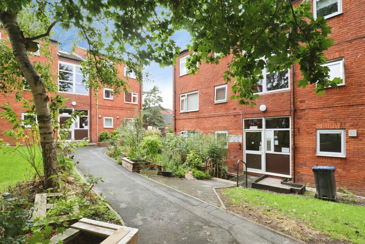 Bramham Drive, Harrogate, photo 10