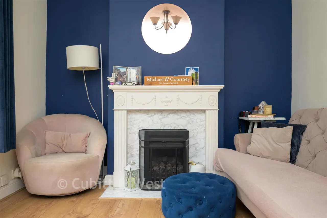 Harrow Road East, Dorking, RH4, photo 5