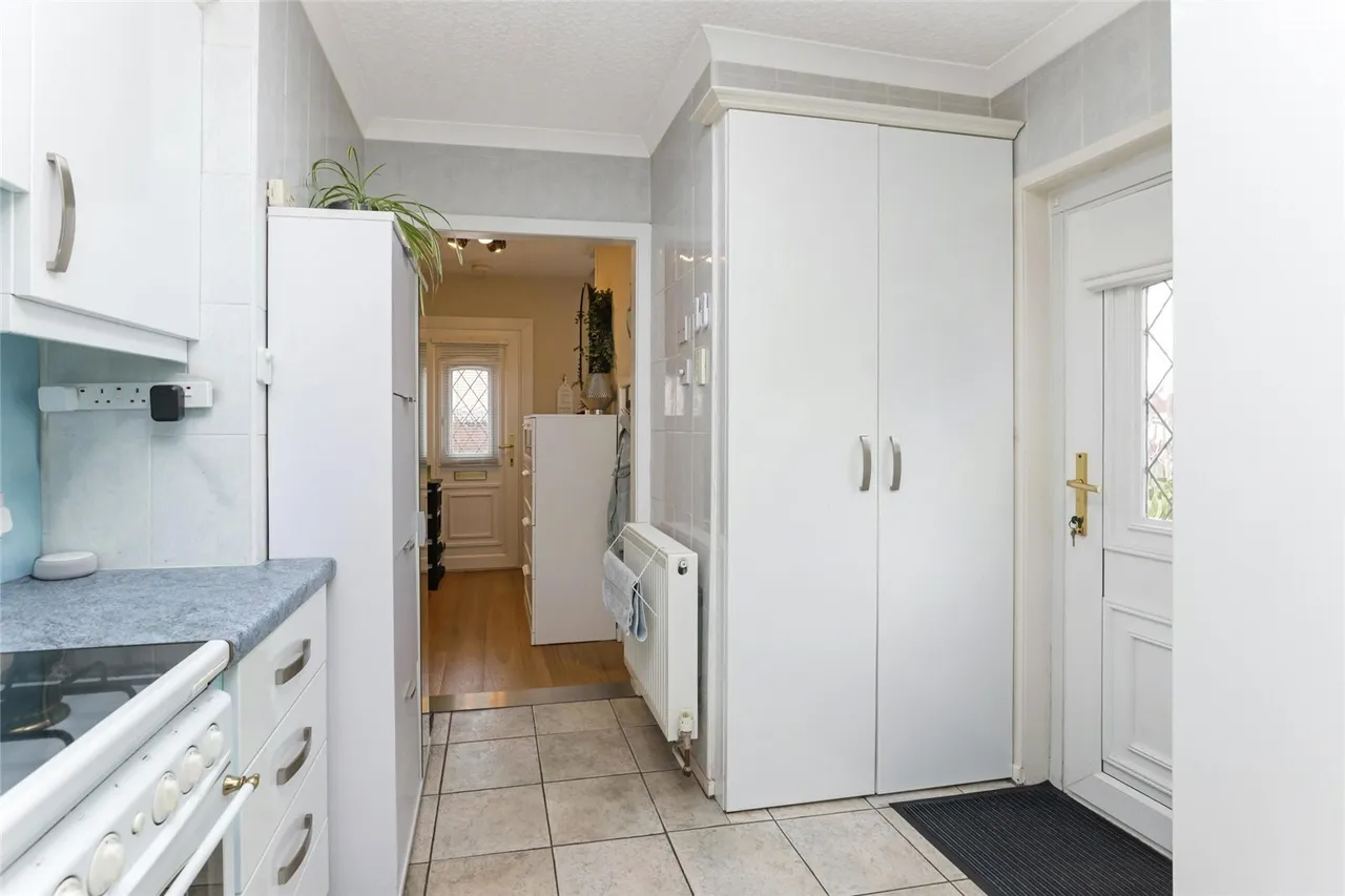 Clydesdale Avenue, Hamilton, South Lanarkshire, ML3, photo 7