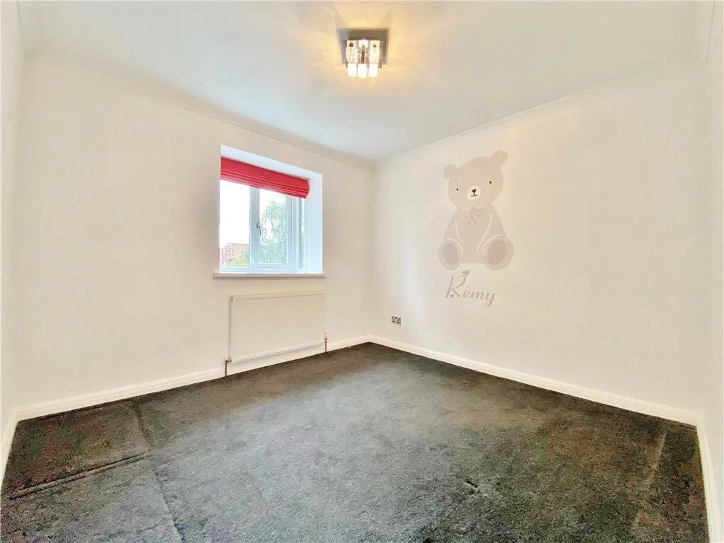 Benham Gardens, Hounslow, TW4, photo 3