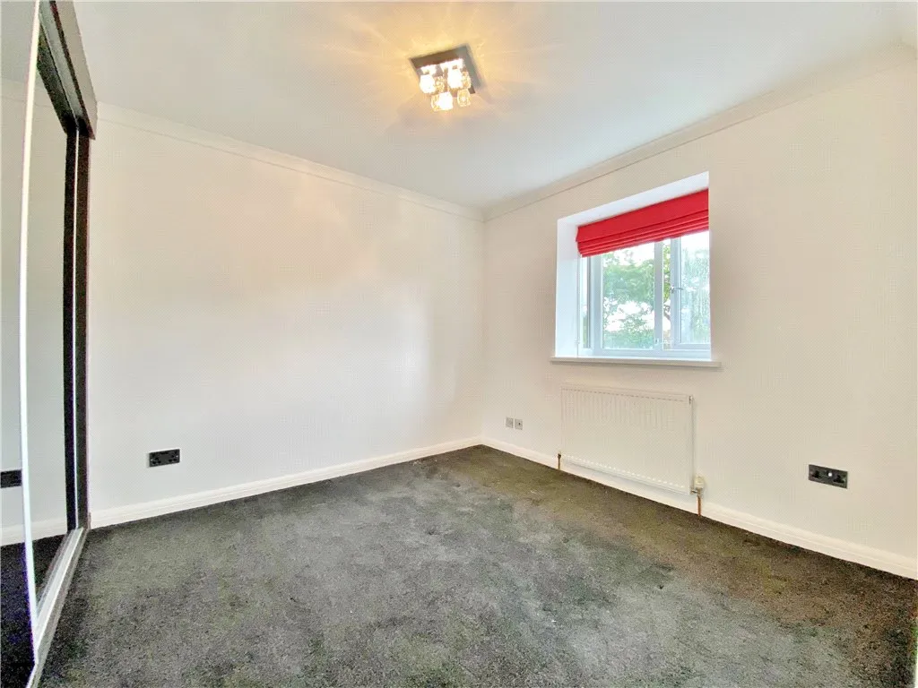 Benham Gardens, Hounslow, TW4, photo 7