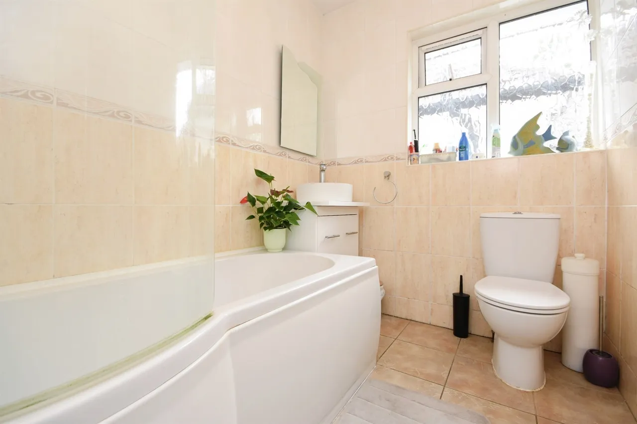 Courtauld Road, Braintree, CM7, photo 13